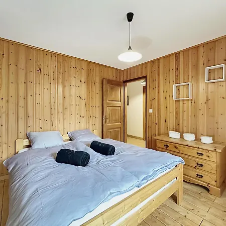 Ski, Hike And Therms - Swiss Alps